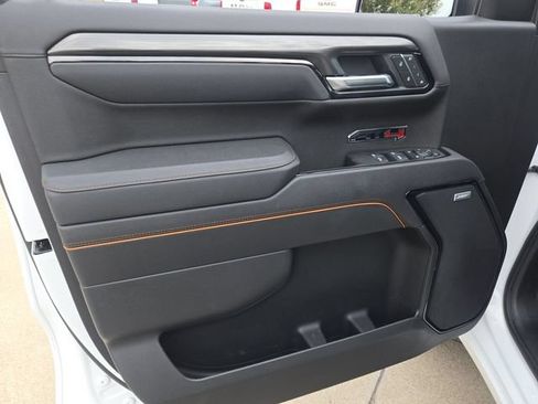 Used 2025 GMC Sierra 1500 AT4 AWD/4WD image 21