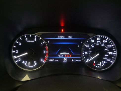 Used 2022 Nissan Sentra SV FWD image 23