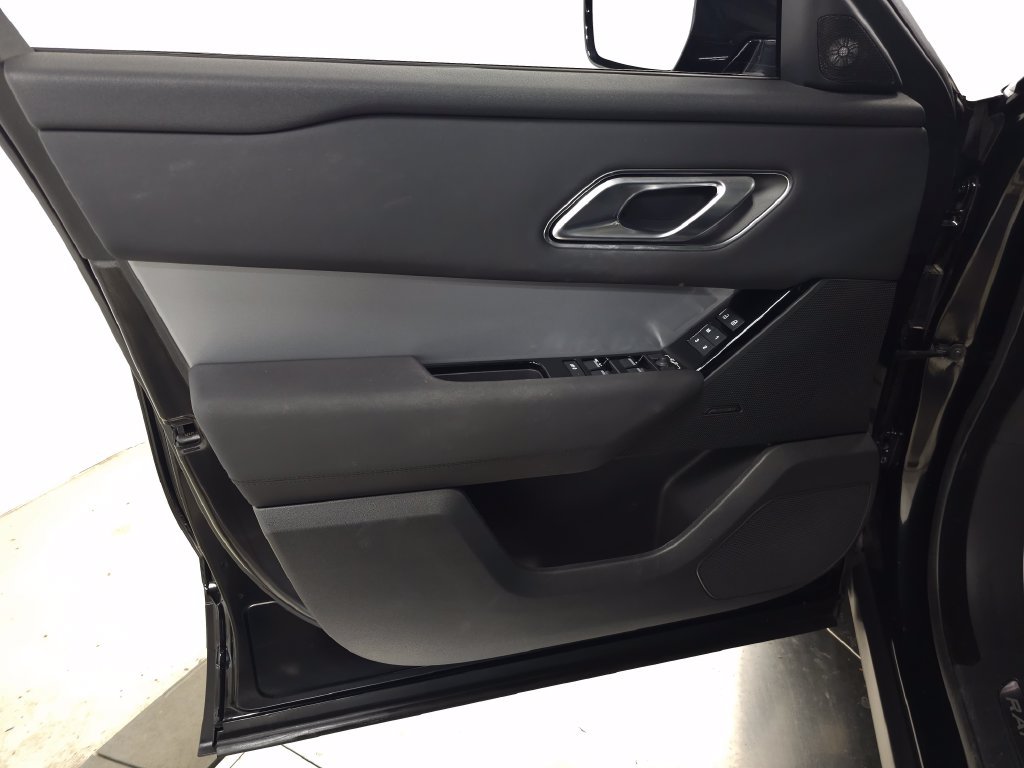 Used 2024 Land Rover Range Rover Velar S AWD/4WD image 15