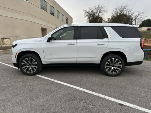 New 2026 Chevrolet Tahoe High Country image 2