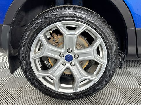 Used 2019 Ford Escape Titanium image 49