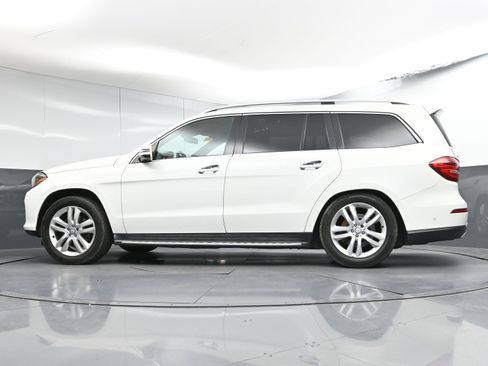 Used 2017 Mercedes-Benz GLS 450 4MATIC w/ Premium Package image 28