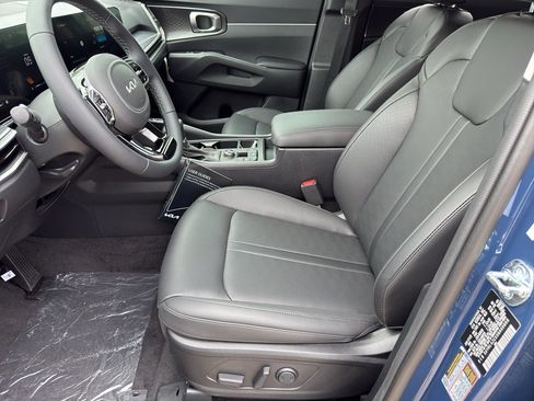 New 2025 Kia Sorento S w/ Panoramic Sunroof Package FWD image 10