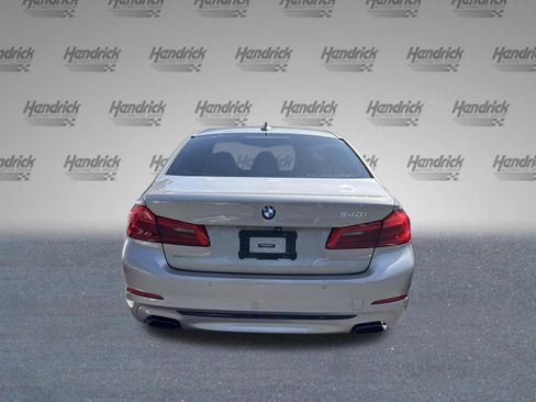 Used 2017 BMW 540i RWD image 8