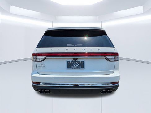 Used 2023 Lincoln Aviator Reserve image 5