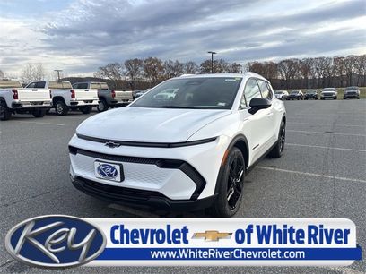 New 2026 Chevrolet Equinox EV LT w/ LPO, Blackout Package