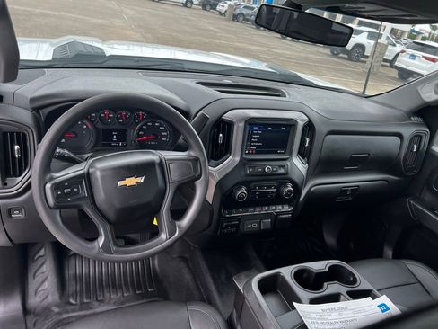 Used 2022 Chevrolet Silverado 2500 W/T w/ WT Fleet Convenience Package RWD image 26