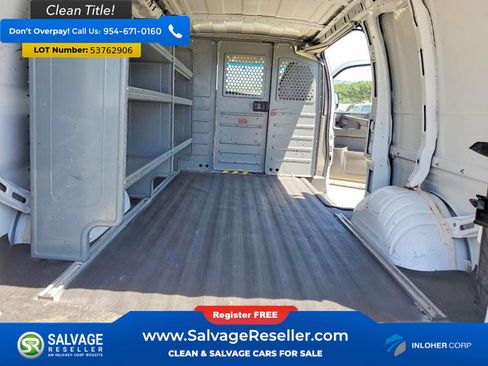 Used 2014 Chevrolet Express 2500 RWD image 13