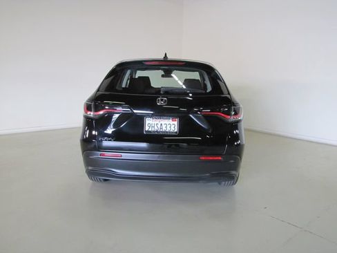 Certified 2024 Honda HR-V LX image 22