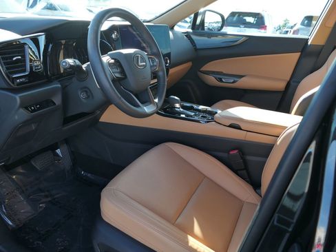 Used 2024 Lexus NX 350 AWD w/ Vision Package image 12