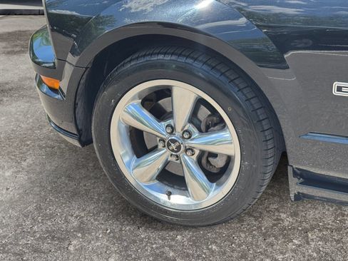 Used 2008 Ford Mustang GT RWD image 13