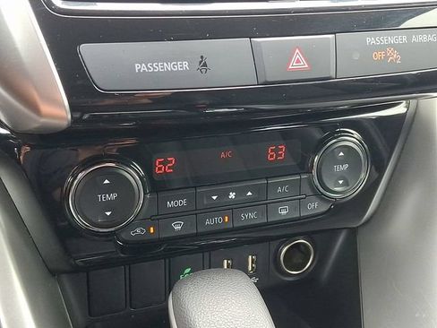 Used 2024 Mitsubishi Eclipse Cross SE AWD/4WD image 17