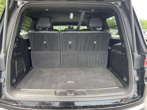 Used 2024 Jeep Wagoneer Series II w/ Flexible Seating Group AWD/4WD image 43