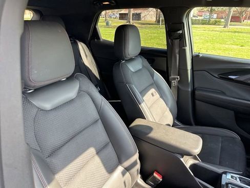 Used 2022 Chevrolet TrailBlazer RS w/ Sun and Liftgate Package image 28