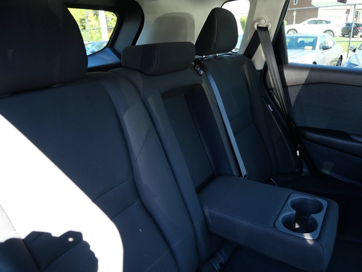 Used 2023 Nissan Rogue S AWD/4WD image 29