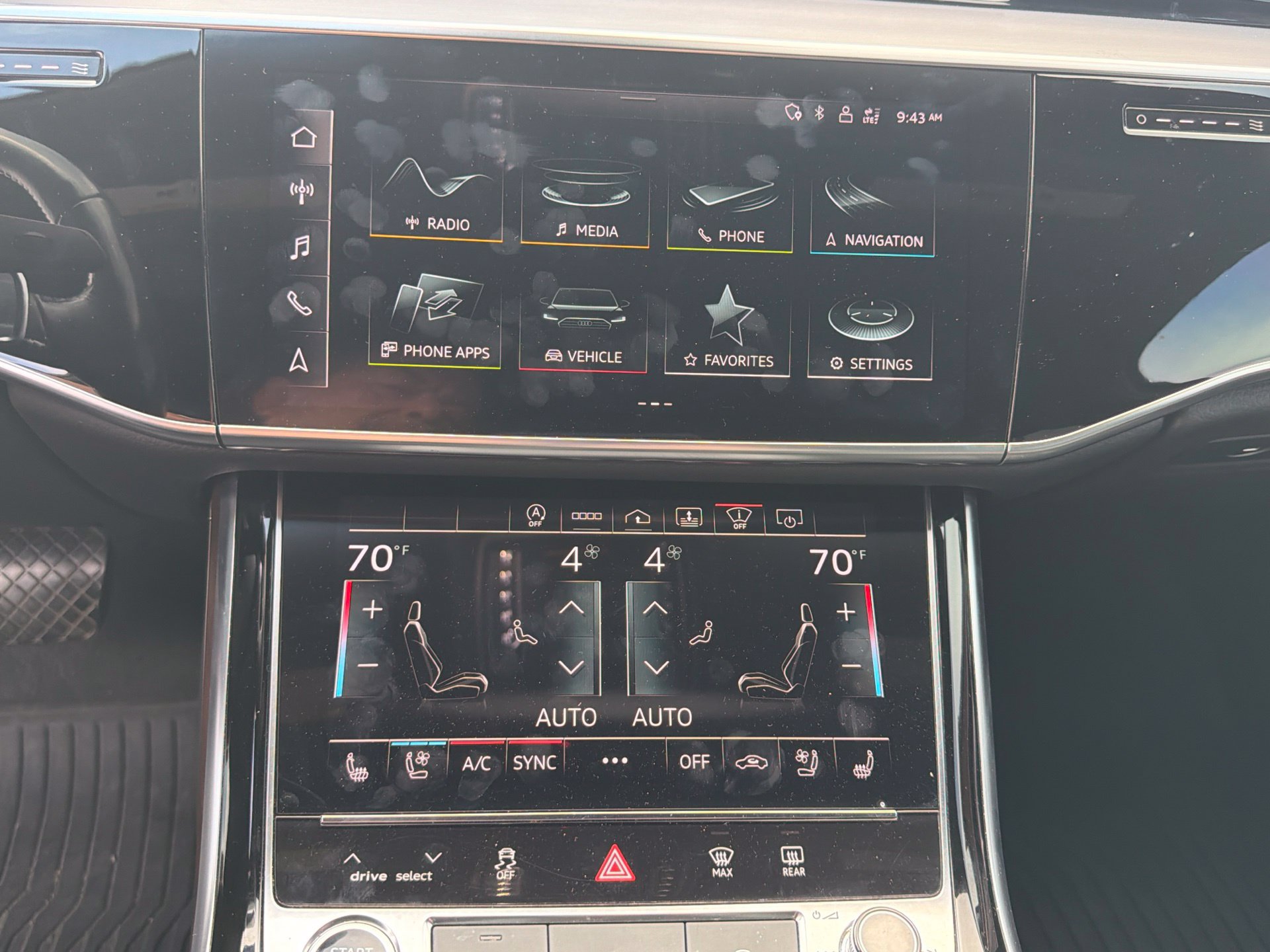 Used 2021 Audi A8 L 4.0T AWD/4WD image 18