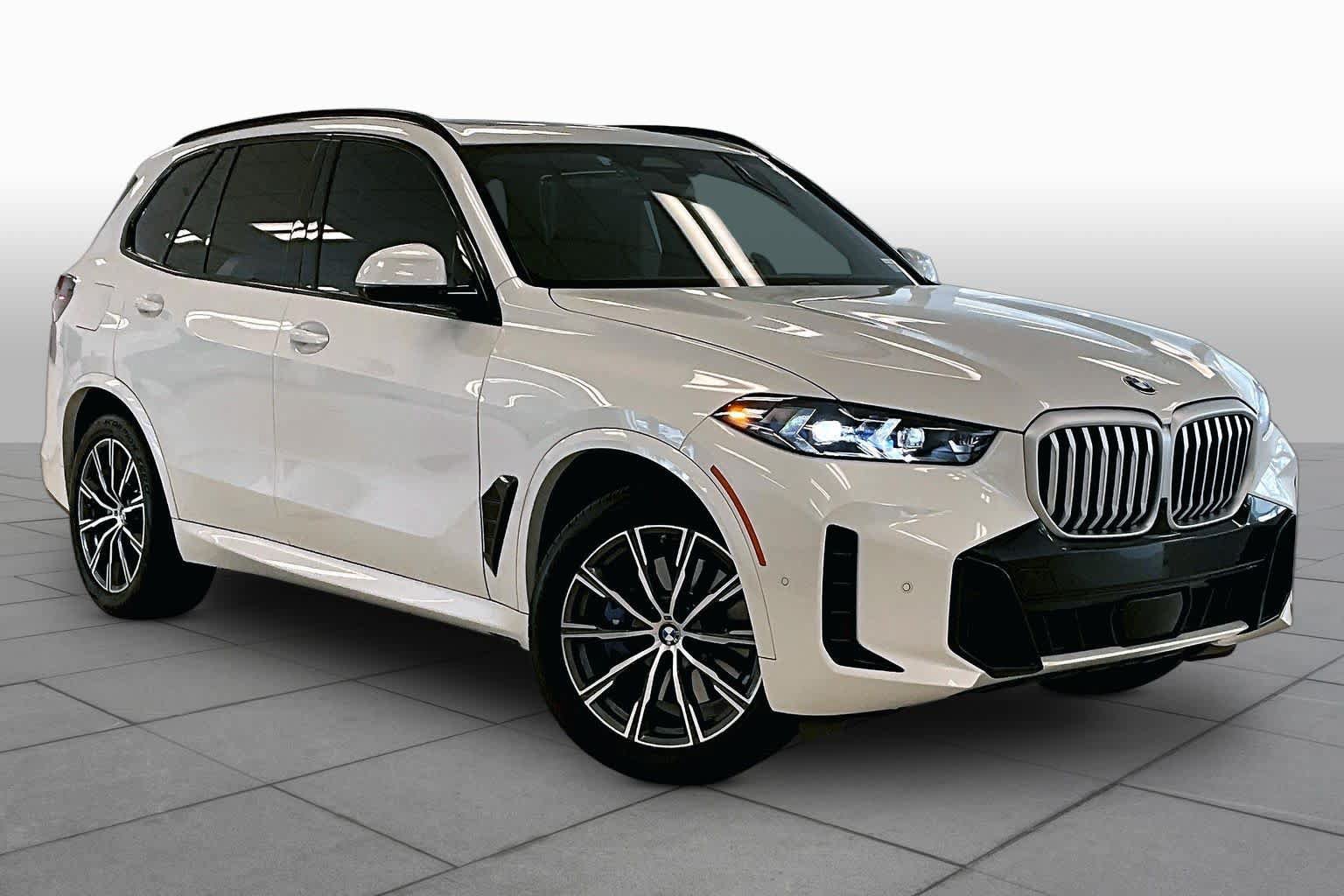 Used 2025 BMW X5 sDrive40i w/ Executive Package RWD image 2