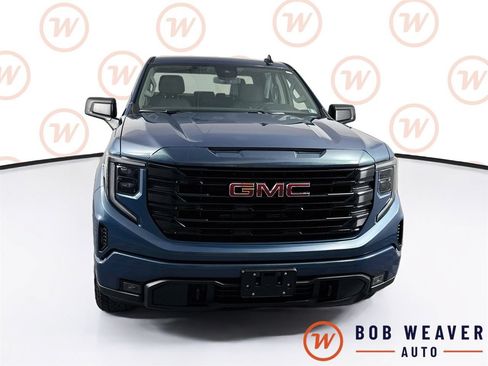 Used 2024 GMC Sierra 1500 Elevation AWD/4WD image 2