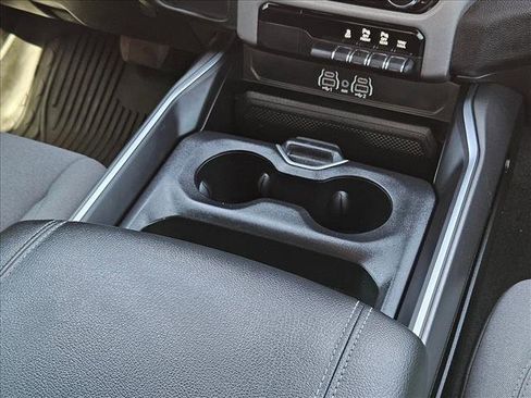 Used 2025 RAM 1500 Big Horn RWD image 18