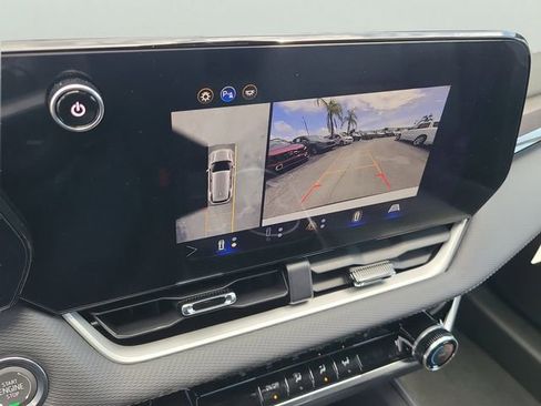 New 2026 Chevrolet Equinox LT image 26