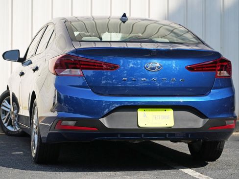 Used 2020 Hyundai Elantra SEL FWD image 5