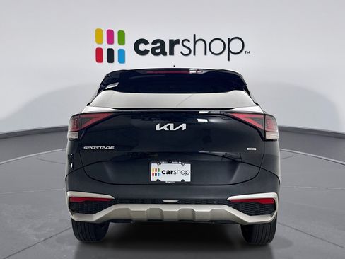 Used 2023 Kia Sportage EX AWD/4WD image 4