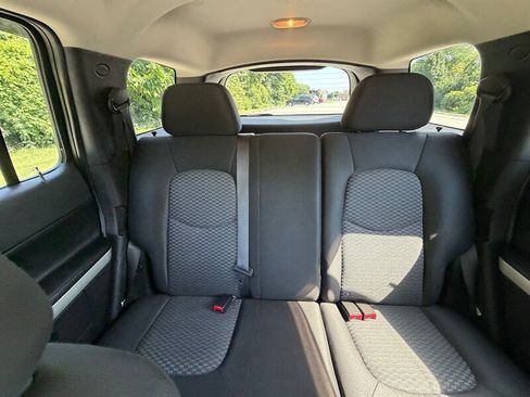 Used 2010 Chevrolet HHR LT FWD image 11