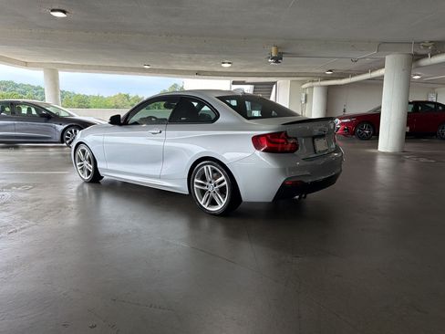 Used 2016 BMW 228i Coupe RWD image 2