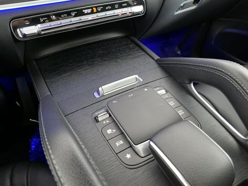 Used 2022 Mercedes-Benz GLE 350 4MATIC image 51