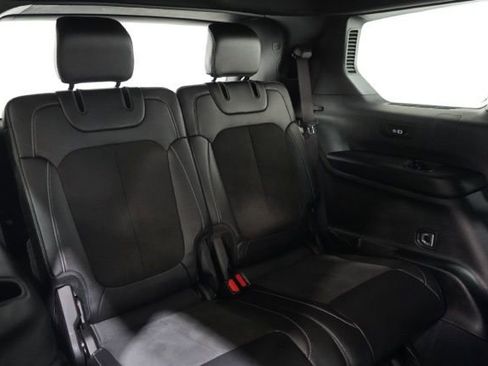 Used 2023 Jeep Grand Cherokee L Laredo image 36