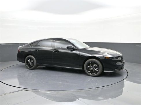 New 2025 Honda Accord SE image 14