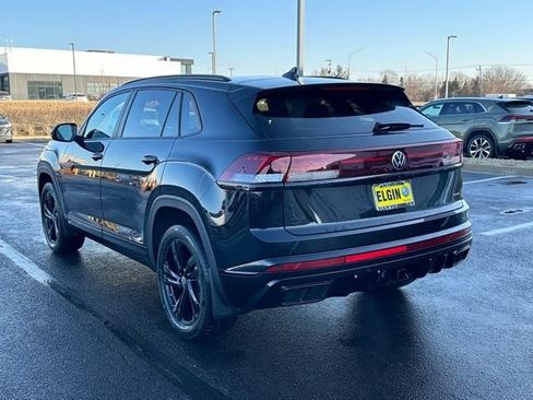 New 2026 Volkswagen Atlas Cross Sport SEL R-Line image 4
