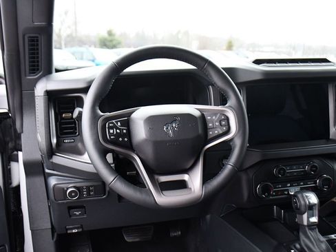 New 2026 Ford Bronco Badlands image 12