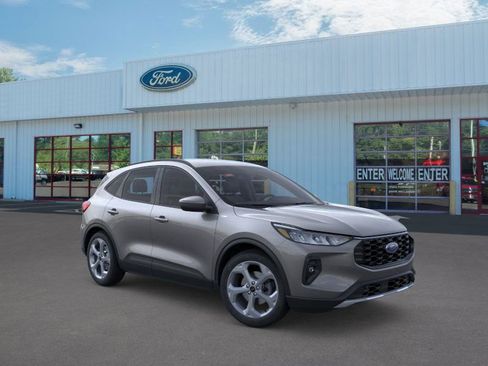 New 2026 Ford Escape ST-Line Select w/ Equipment Group 401A image 7