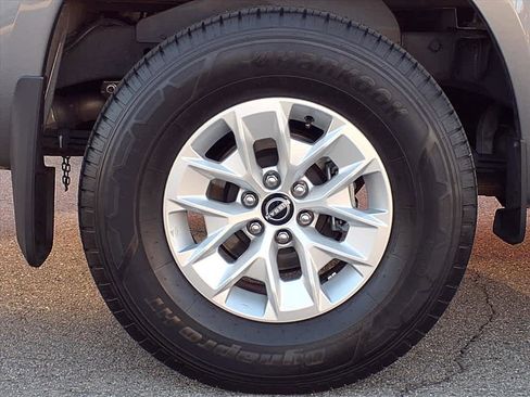 Used 2025 Nissan Frontier S w/ S Utility Package image 7