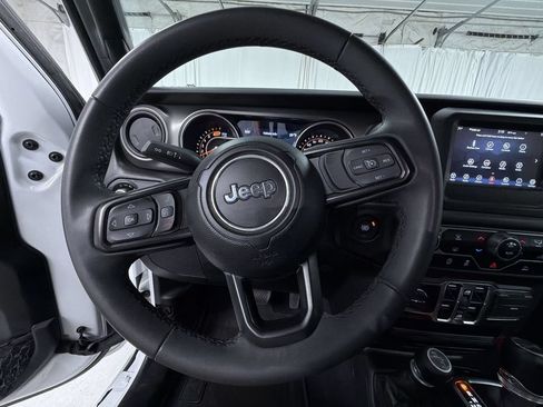 Used 2023 Jeep Wrangler Unlimited Sport AWD/4WD image 11