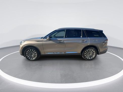 Used 2020 Lincoln Aviator Reserve w/ Equipment Group 201A image 5