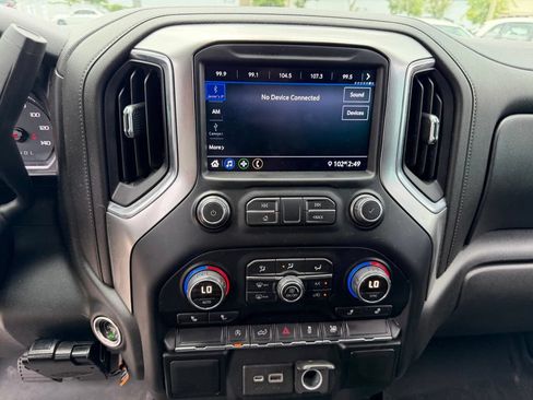 Used 2019 Chevrolet Silverado 1500 LT w/ All-Star Edition AWD/4WD image 26