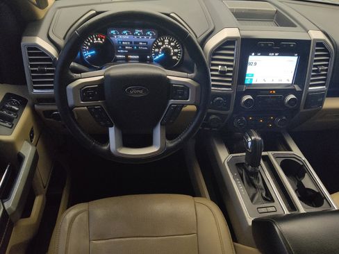 Used 2016 Ford F150 Lariat w/ Equipment Group 502A Luxury AWD/4WD image 22