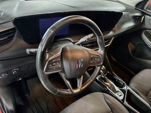 Used 2024 Buick Encore GX Preferred w/ Comfort Package AWD/4WD image 9