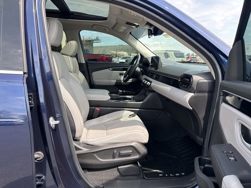 Certified 2023 Honda Pilot Touring image 42