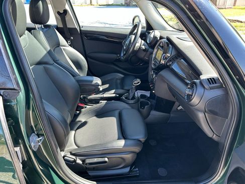 Used 2017 MINI Cooper S image 15