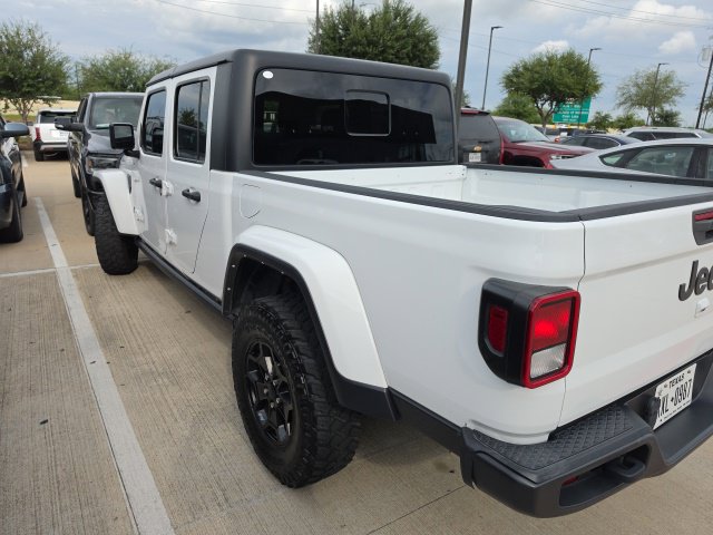 Used 2022 Jeep Gladiator Sport AWD/4WD image 2