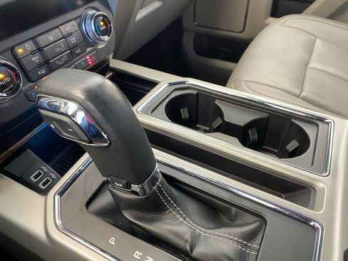 Used 2020 Ford F150 Lariat w/ Equipment Group 502A Luxury image 23