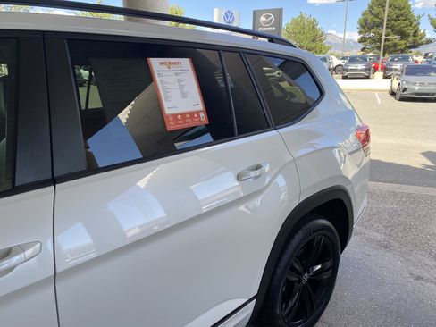 Certified 2023 Volkswagen Atlas SEL R-Line AWD/4WD image 69