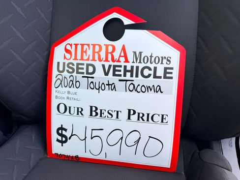 Used 2026 Toyota Tacoma SR5 AWD/4WD image 9