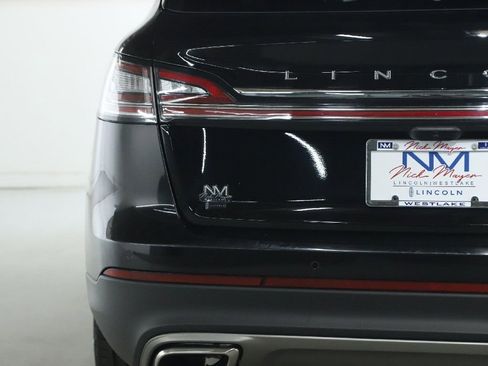 Used 2023 Lincoln Nautilus Reserve w/ Luxury Package image 45