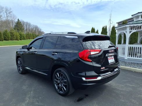 Used 2024 GMC Terrain Denali w/ Black Diamond Edition AWD/4WD image 3