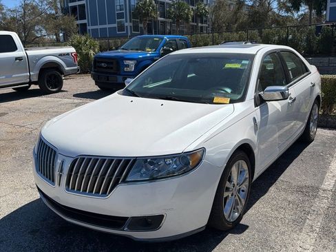 Used 2011 Lincoln MKZ w/ 102A Rapid Spec Order Code image 1