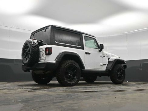 Used 2021 Jeep Wrangler Willys image 34